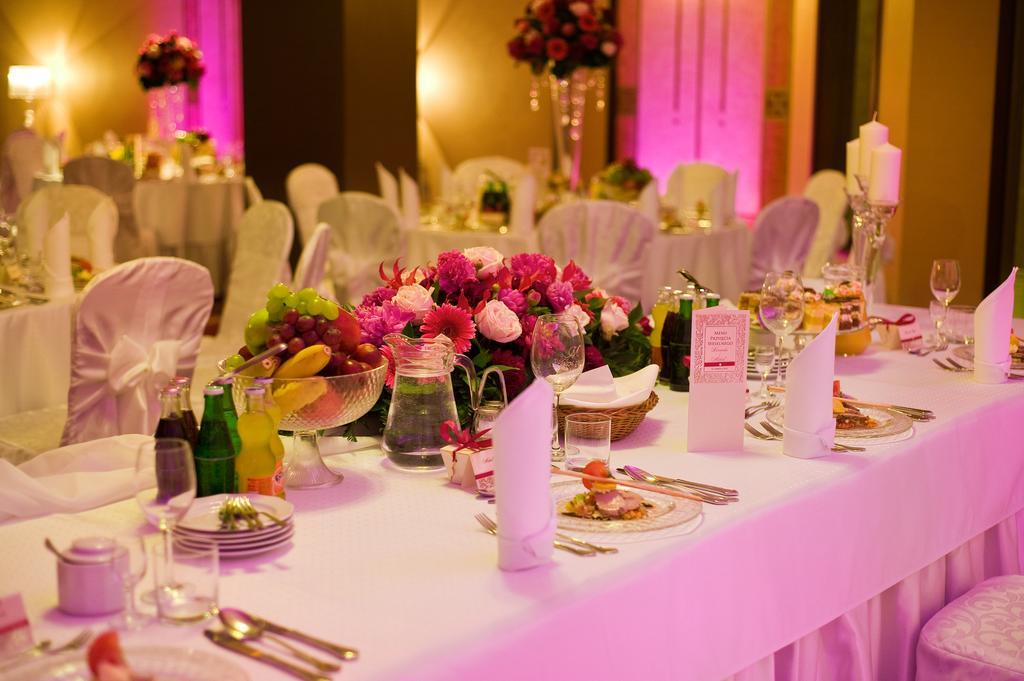 Hotel Novum & Spa نيبووميتسا المظهر الخارجي الصورة