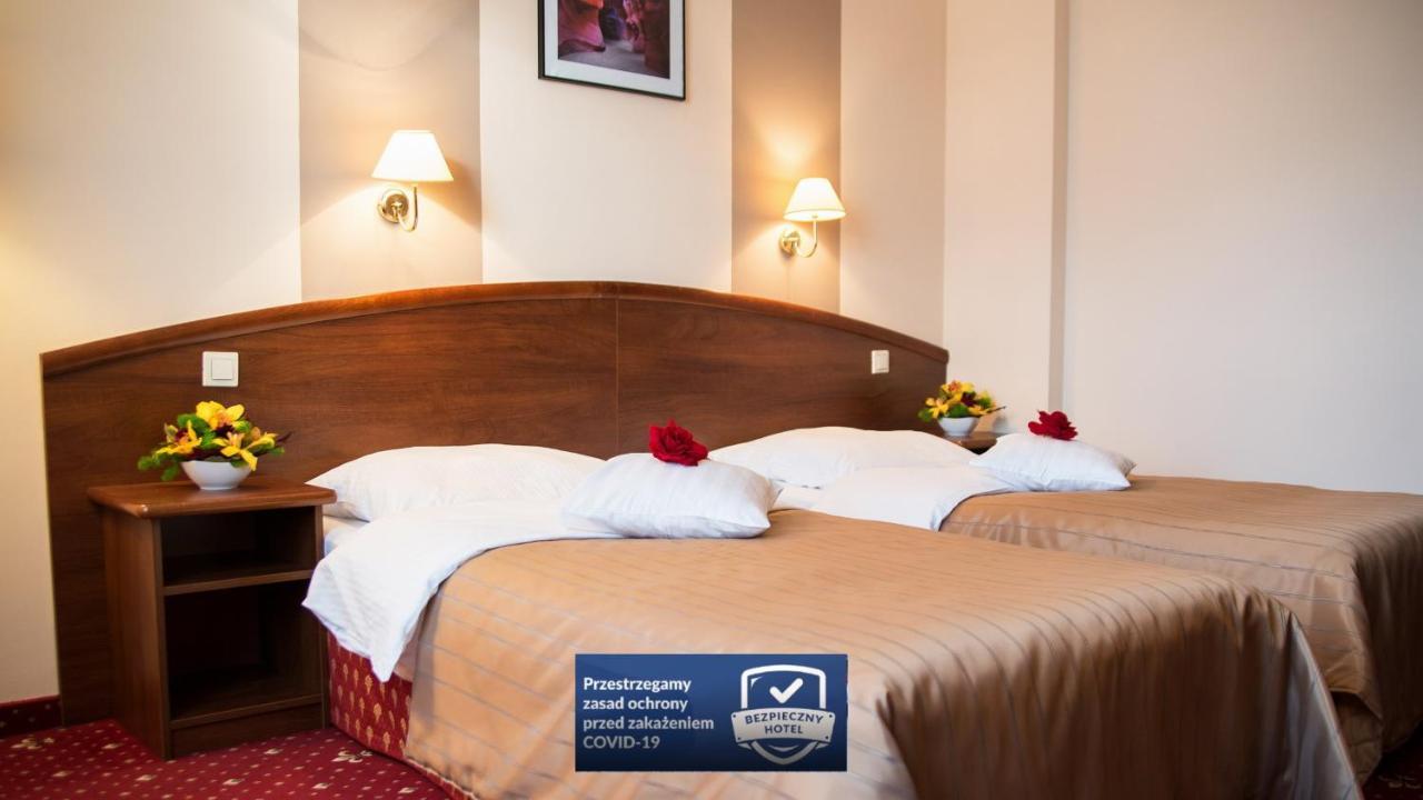 Hotel Novum & Spa نيبووميتسا المظهر الخارجي الصورة